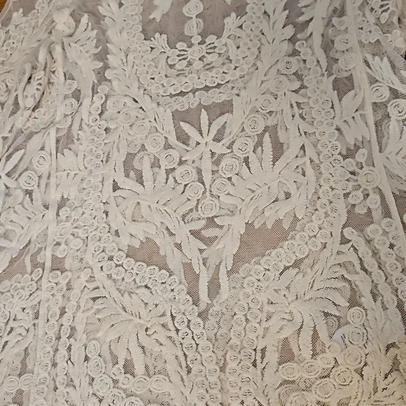 Buffalo David Bitton See Through Crochet Lace Mesh Top - Picture 3 of 12